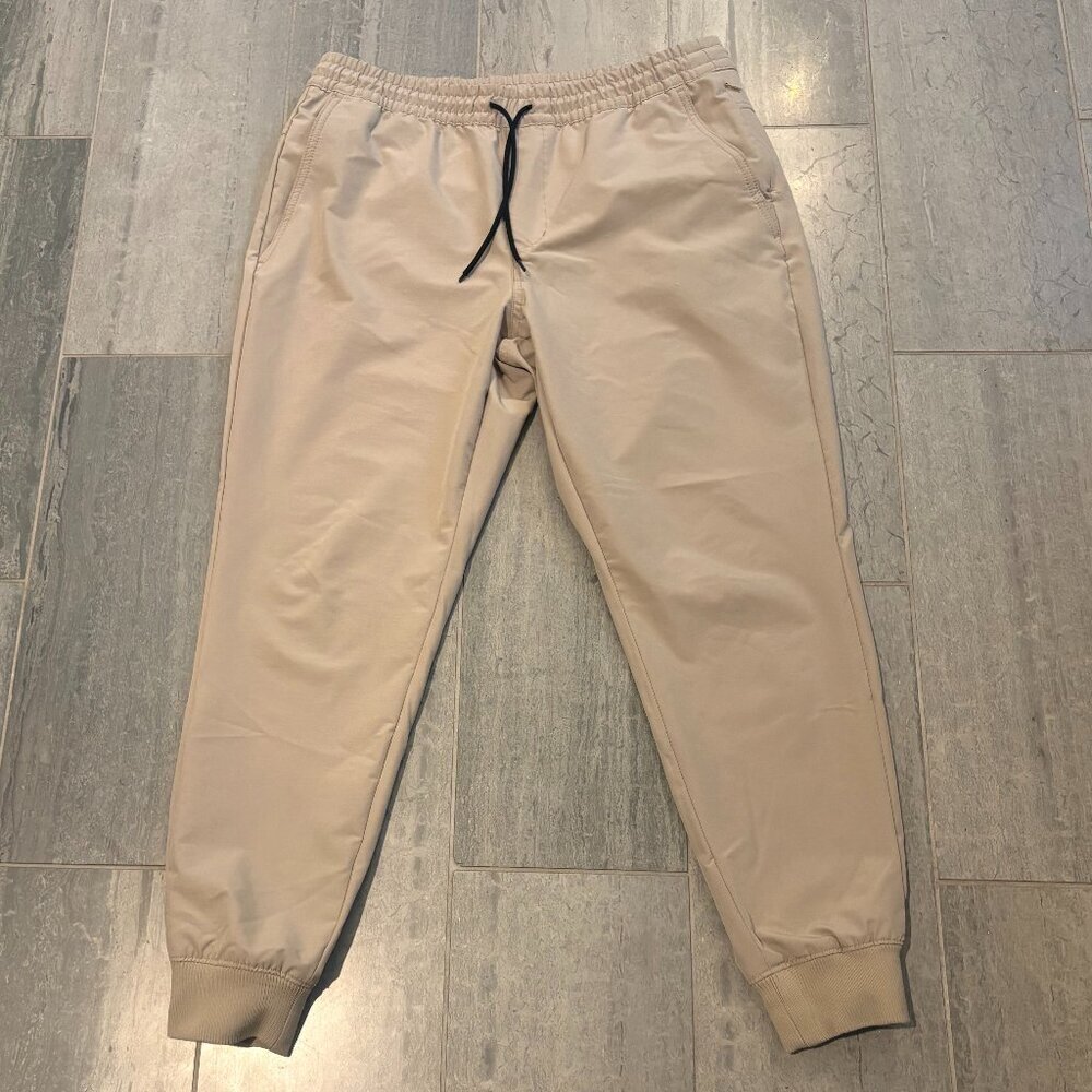 Old Navy StretchTech Go-H2O Water-Repellent Drawstring Joggers Khaki Size Large - Picture 2 of 7